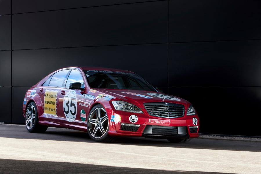  Mercedes-Benz S63 AMG ShowCar 2010 года  (фото 8 из 15)